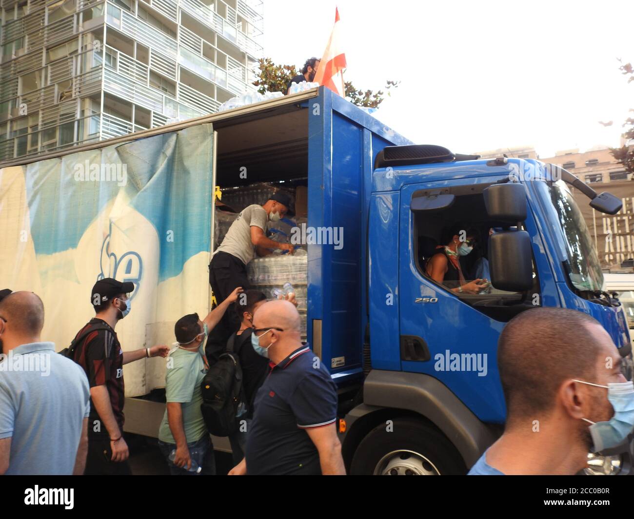 Beirut, Libano - 8 agosto 2020: Piazza dei martiri durante la rivoluzione libanese dopo lo scoppio, contro l'attuale governo e contro i corrotti Foto Stock