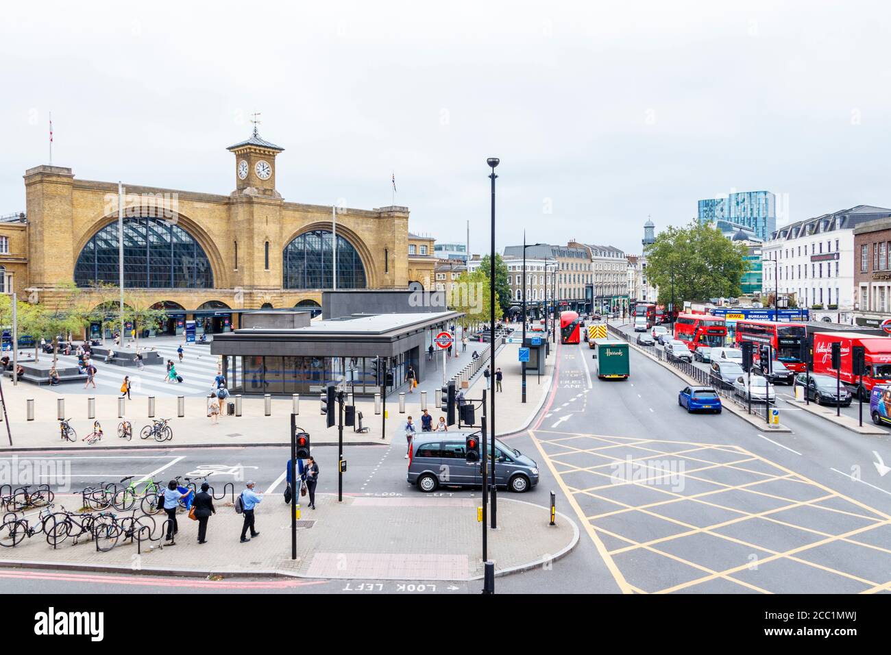 Stazione ferroviaria di King's Cross, capolinea della linea principale della East Coast, Londra, Regno Unito Foto Stock