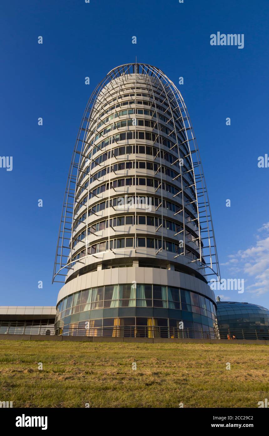 Germania, Bremerhaven, vista di alto edificio Foto Stock
