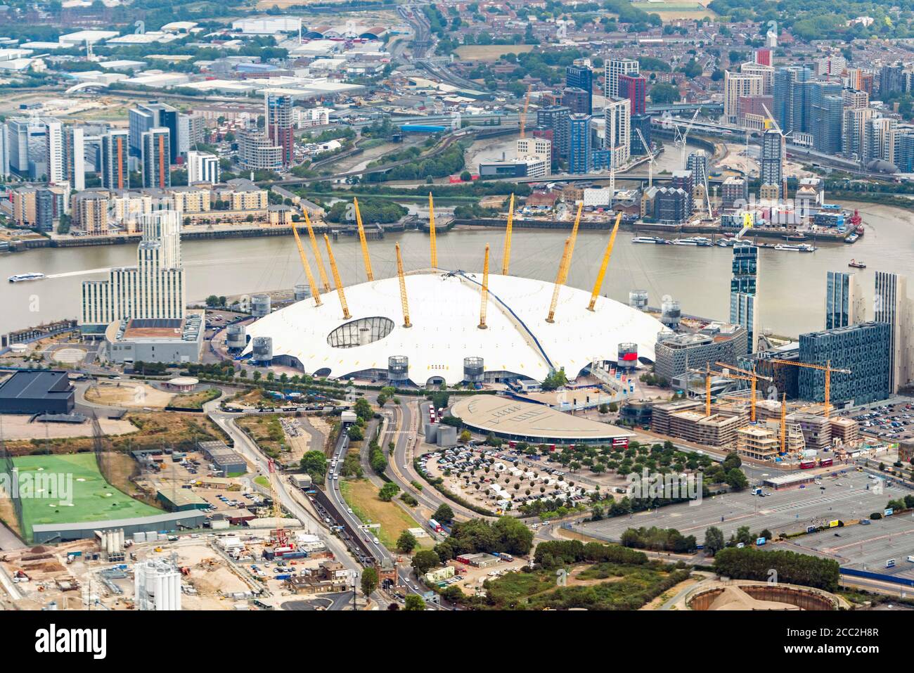Vista aerea orizzontale dell'arena O2, ex Millennium Dome a Greenwich, Londra. Foto Stock
