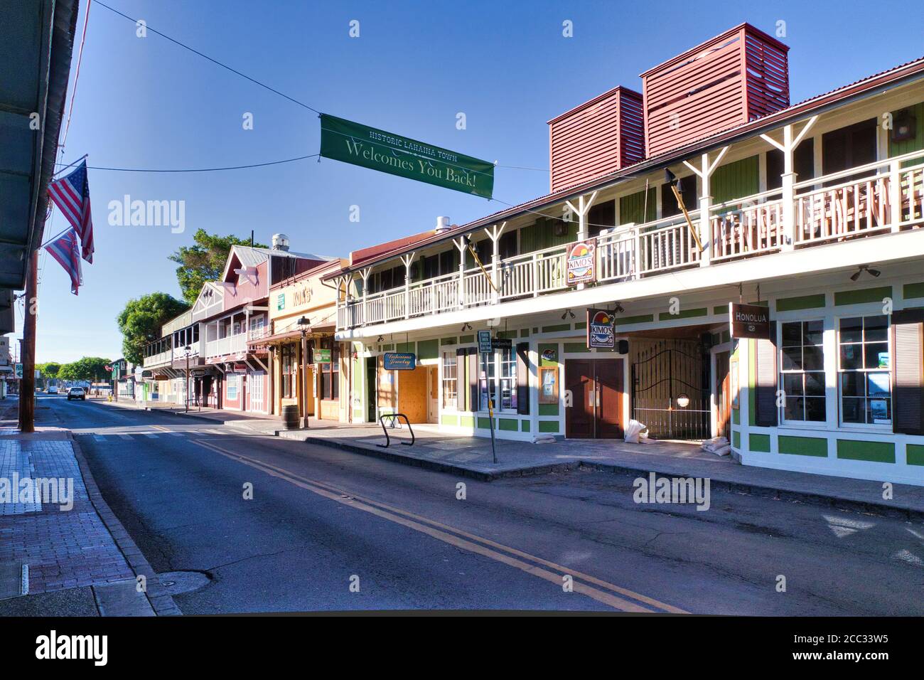 Abbandonato fronte Stree a Lahaina, maui durante la pandemia di Covid 19. Foto Stock