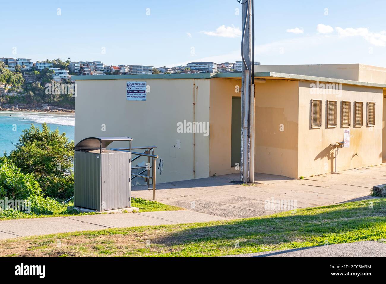 Freswater Swimming Club facciata in un pomeriggio di sole autunno Foto Stock