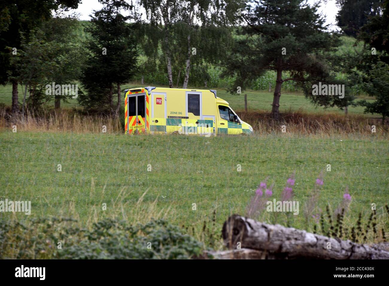 16 agosto 2020, Belgio, San Vito: Un'ambulanza in Belgio. Foto: Horst Galuschka/dpa Foto Stock