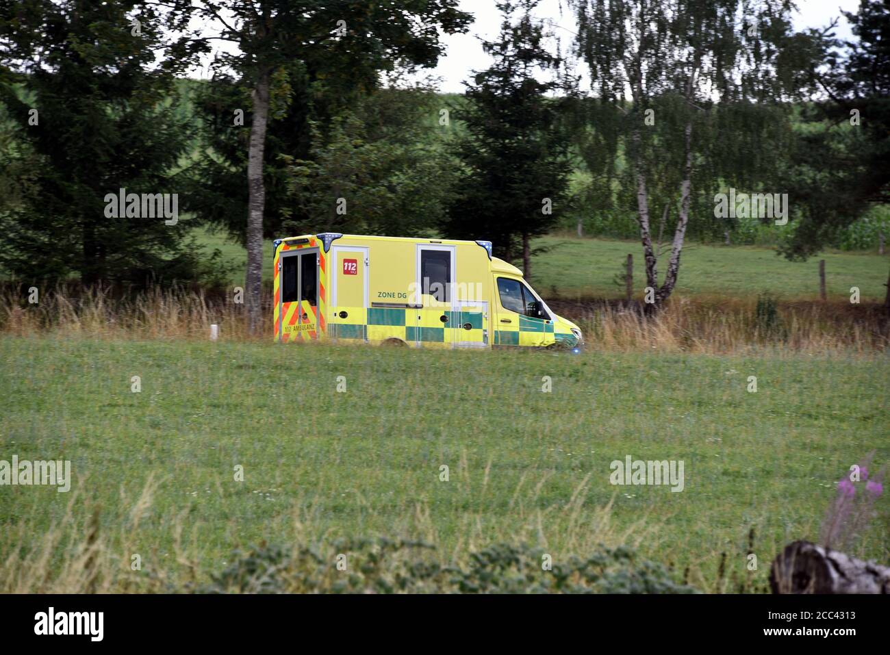 16 agosto 2020, Belgio, San Vito: Un'ambulanza in Belgio. Foto: Horst Galuschka/dpa Foto Stock