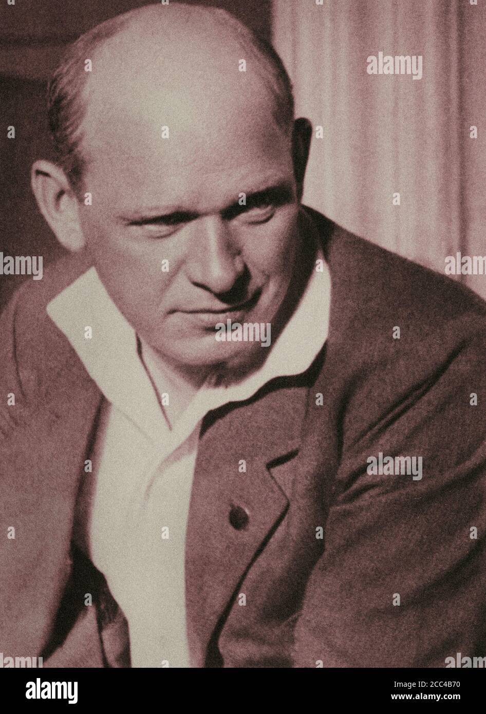 Ernst Thälmann (1886 – 1944) è stato un politico comunista tedesco e leader del Partito comunista tedesco (KPD) dal 1925 al 1933. Uno Stal impegnato Foto Stock
