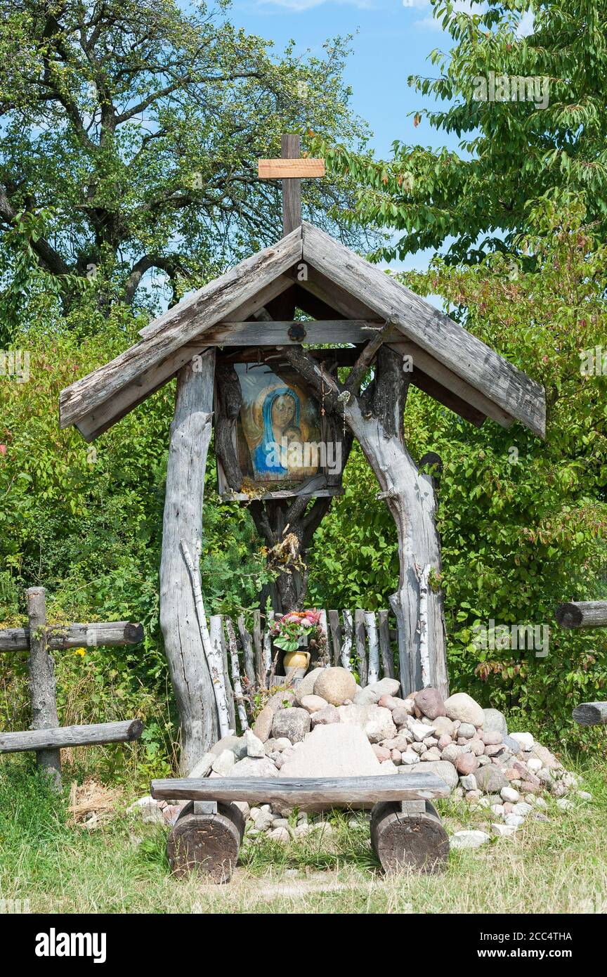 Santuario sulla strada a Mięćmierz (Męćmierz), Kazimierz Dolny, Lubelskie Voidvodeship, Polonia Foto Stock