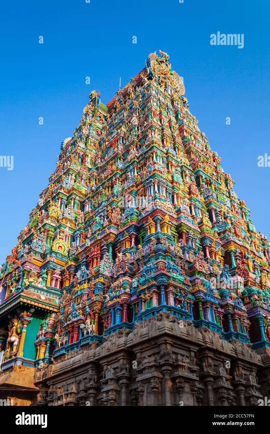 Meenakshi Amman Tempio è uno storico tempio indù si trova nella città di Madurai in Tamil Nadu in India Foto Stock