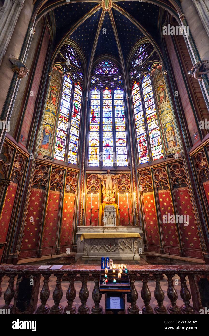 TOULOUSE, Francia - 20 settembre 2018: Cattedrale di Tolosa o la Cattedrale di Saint Etienne interno, una chiesa cattolica romana nella città di Tolosa in Francia Foto Stock