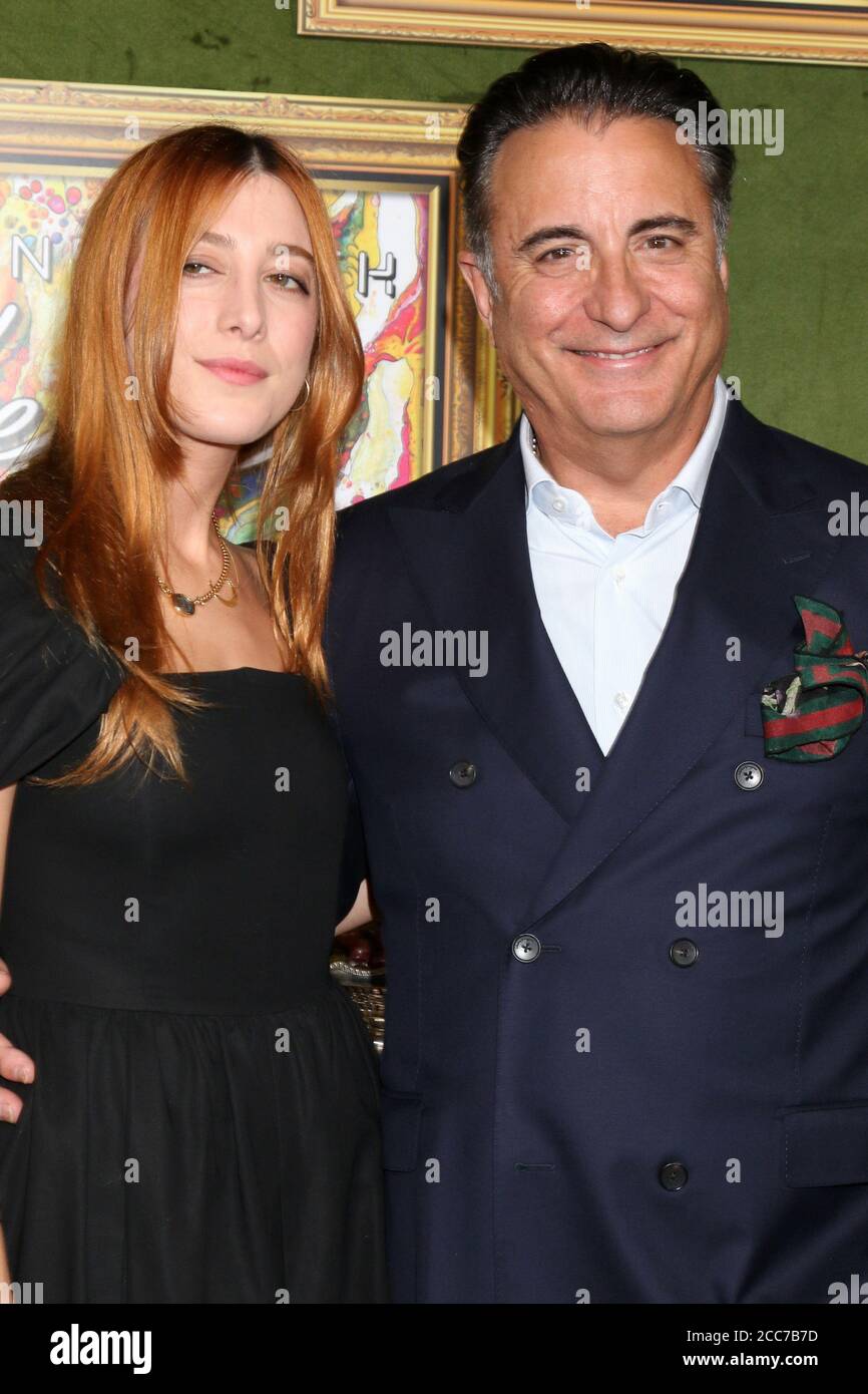 LOS ANGELES - OTT 4: Daughter, Andy Garcia al My Dinner con Herve HBO Premiere Screening al Paramount Studios il 4 ottobre 2018 a Los Angeles, California Foto Stock