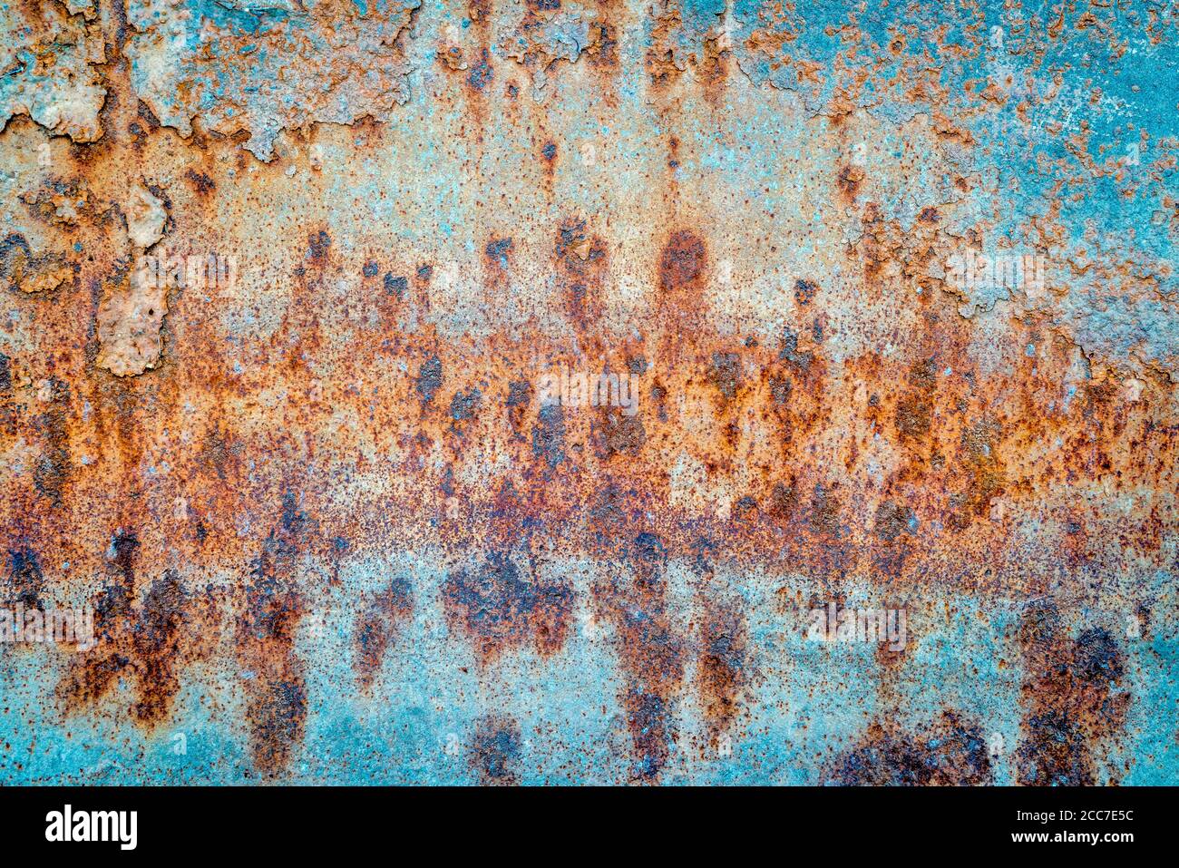 blu grunge verniciato in metallo texture di una carrozzeria spazzatura auto Foto Stock