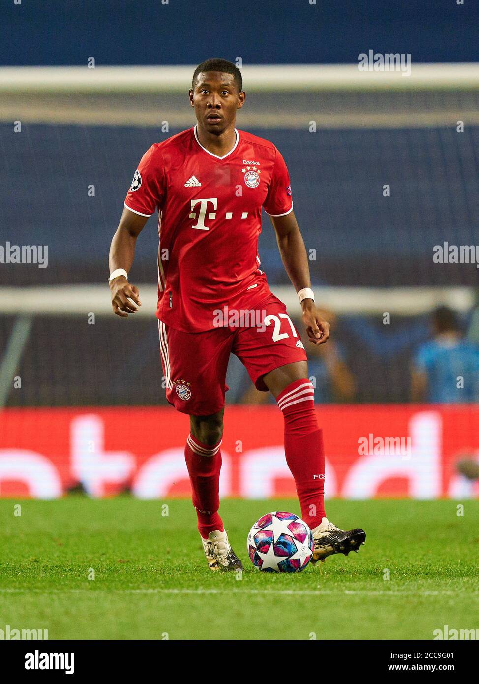 Lisbona, Lissabon, Portogallo, 19 agosto 2020. David ALABA, FCB 27 nella semifinale UEFA Champions League, torneo finale FC BAYERN MUENCHEN - OLYMPIQUE LYON 3-0 nella stagione 2019/2020, FCB, © Peter Schatz / Alamy Live News / Pool - LE NORMATIVE UEFA VIETANO QUALSIASI USO DI FOTOGRAFIE come SEQUENZE DI IMMAGINI e/o QUASI-VIDEO - Notizie nazionali e internazionali - Agenzie DI stampa SOLO per uso editoriale Foto Stock