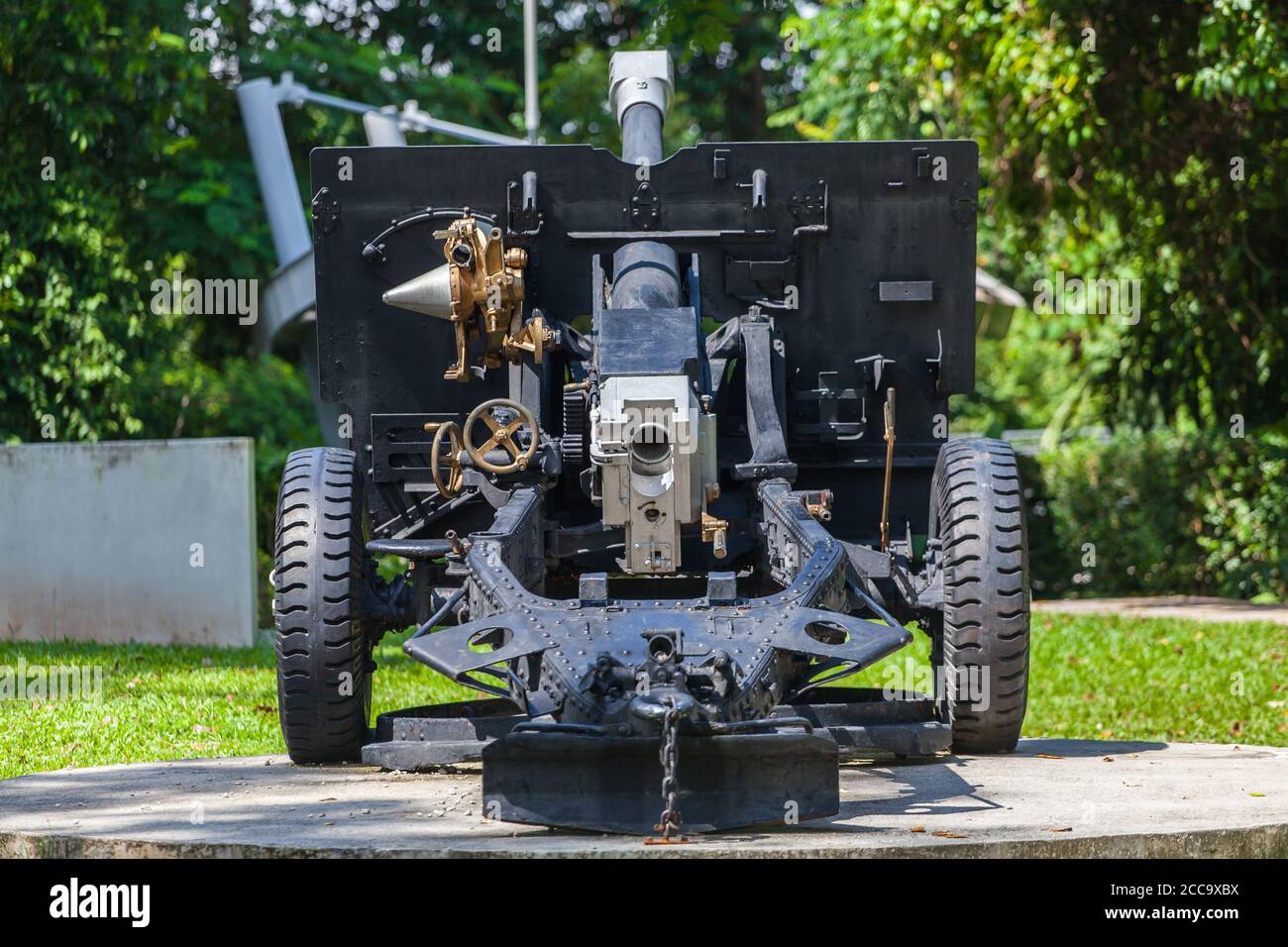 Un canone d'artiglieria in esposizione. Fort Siloso, Sentosa, Singapore. Foto Stock