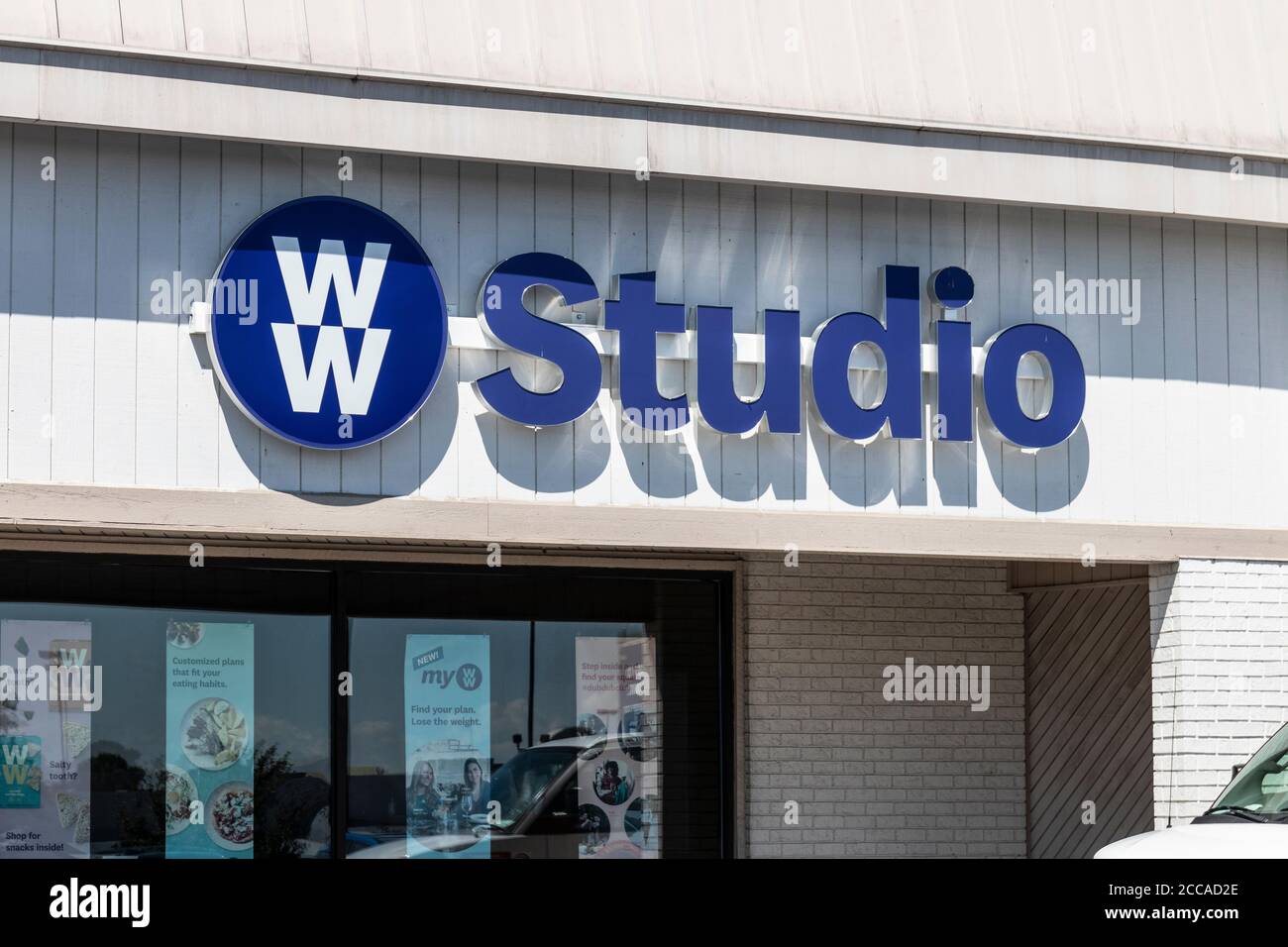 Indianapolis - circa Agosto 2020: WW International studio, formalmente Weight Watchers posizione. WW offre opzioni di stile di vita sano come noi Foto Stock