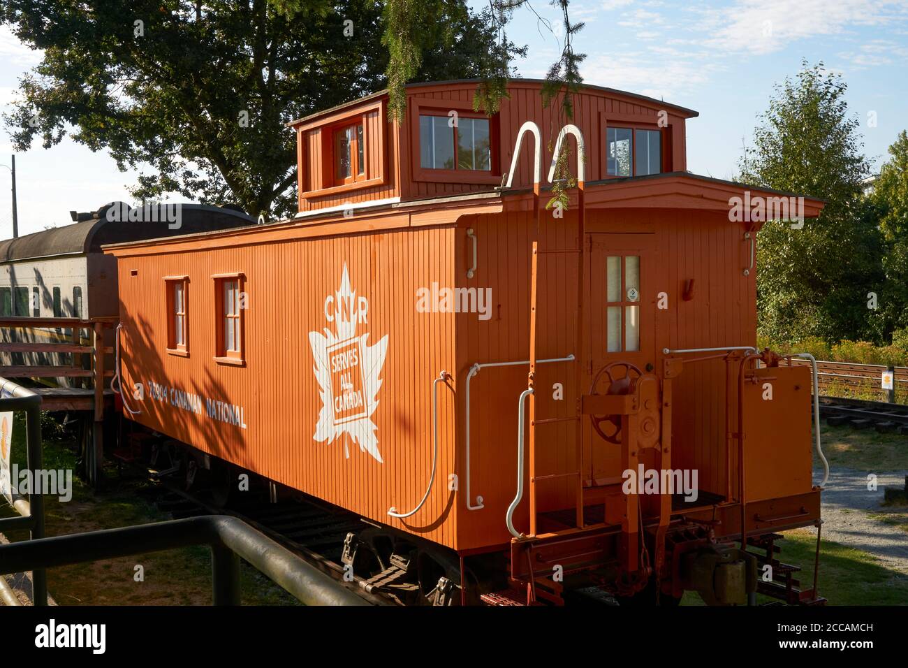 Restaurato Canadian National Railway caboose presso la Heritage CNR Canadian National Railway Station, Fort Langley, British Columbia, Canad Foto Stock