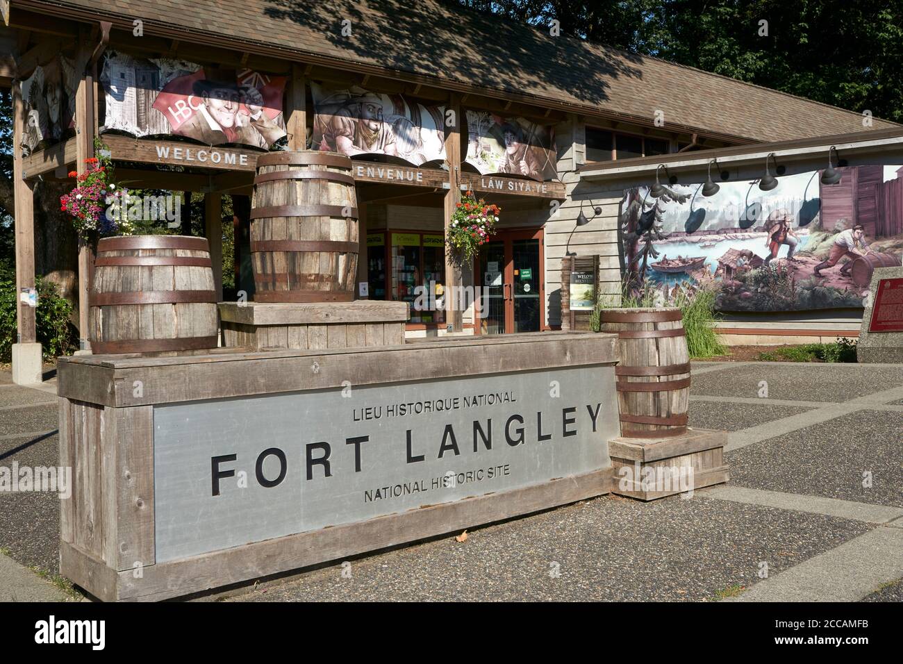 Il Centro visitatori presso il sito storico nazionale di Fort Langley, British Columbia, Canad Foto Stock