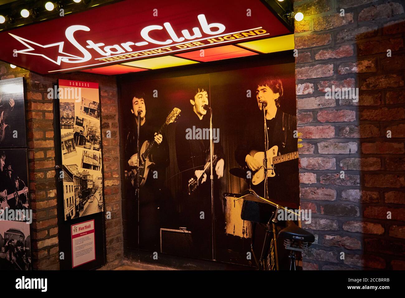 I Fab Four nei loro giorni di Amburgo, il museo della storia dei Beatles, Liverpool Foto Stock