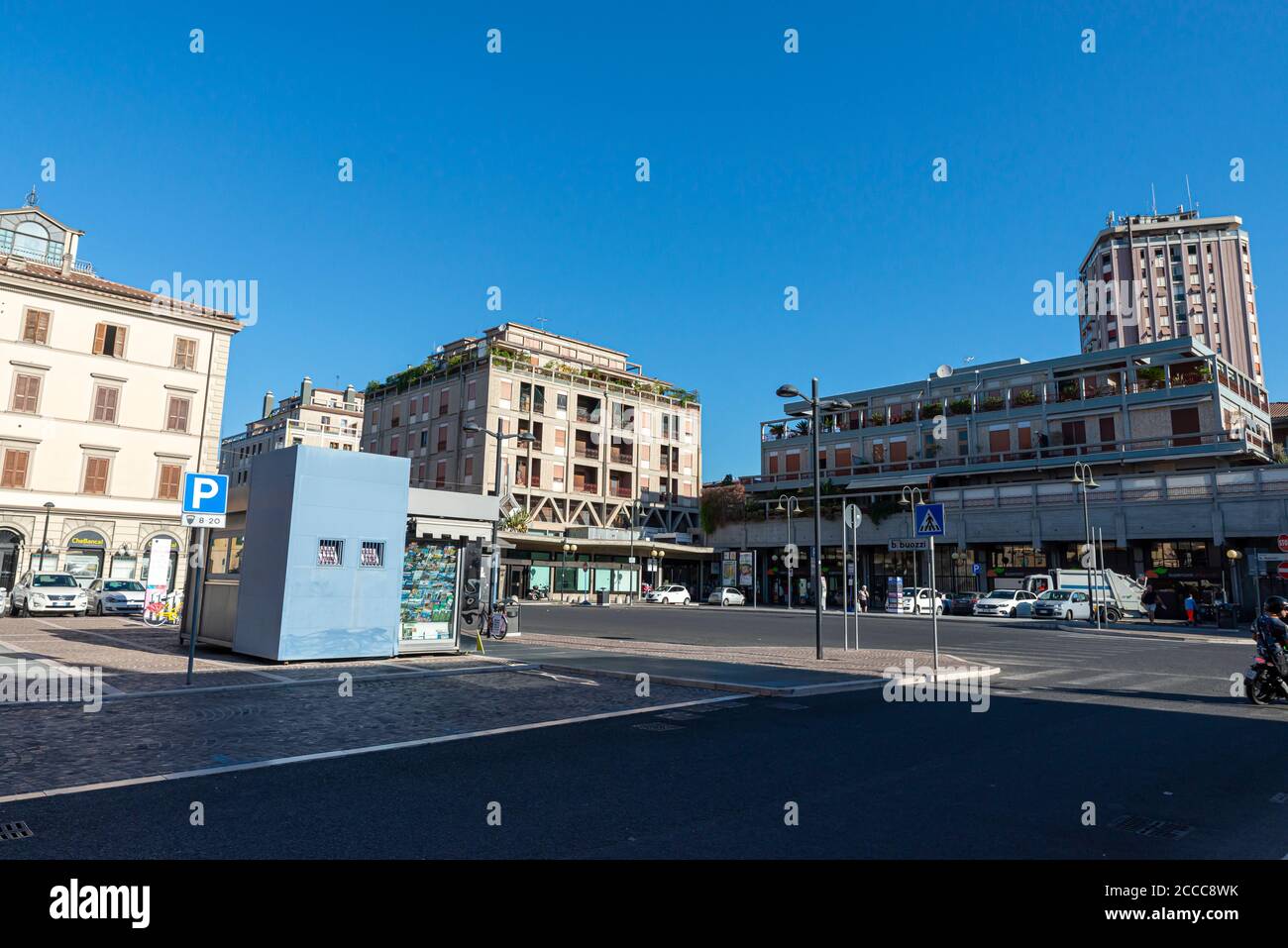 terni, italia agosto 21 2020:Piazza Valnerina nel centro della Città di Terni Foto Stock