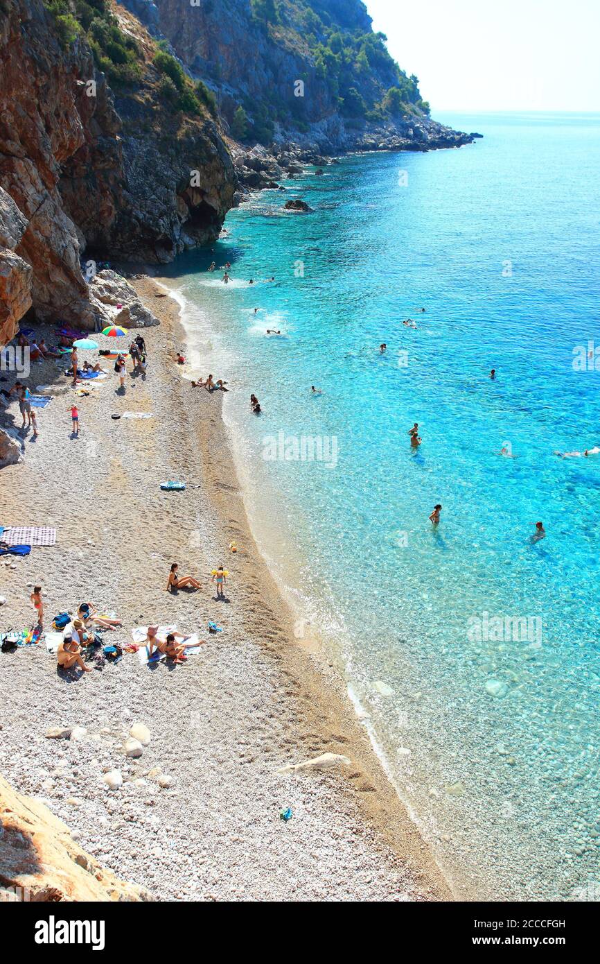 Pasjaca, la migliore spiaggia in Europa 2019., vicino Dubrovnik, famosa destinazione turistica sul mare Adriatico, Croazia Foto Stock