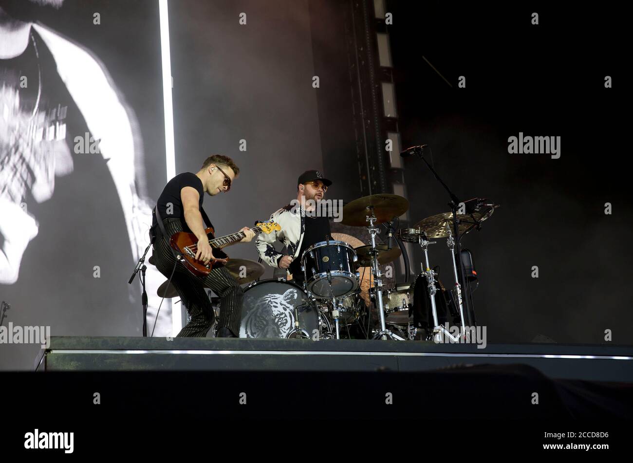 23.8.2019 Richfield Avenue Reading Berkshire UK Royal Blood si esibiscono sul palco principale il primo giorno al festival Reading People in picture: Mike Kerr Foto Stock