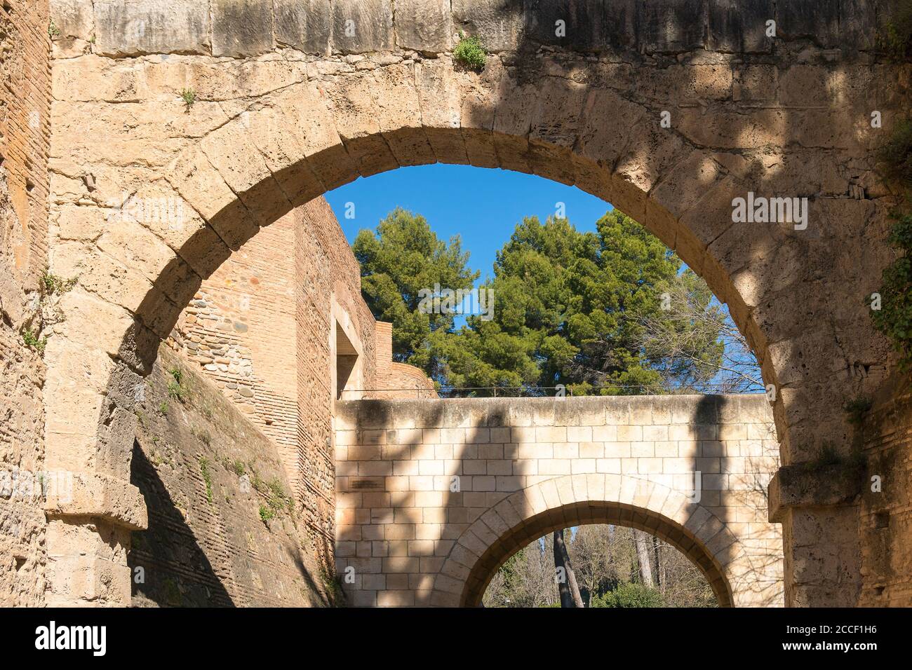 Spagna, Granada, Alhambra, Acequia Real, viadotti Foto Stock