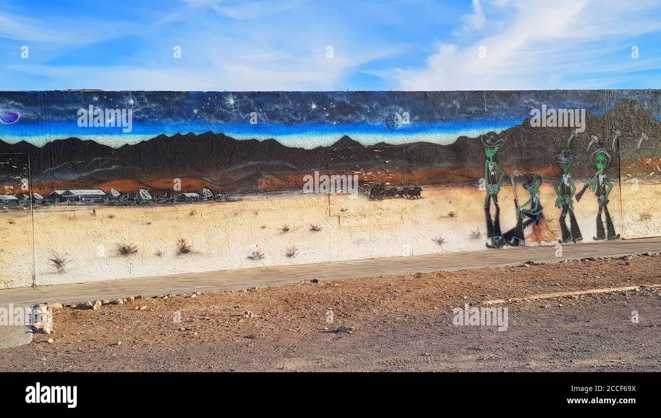 Alien e UFO murale al NEGOZIO ET Fresh Jerky, Hiko Nevada USA Foto Stock