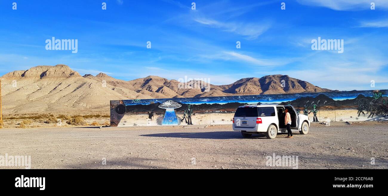 Area 51 tour, Alien e UFO murale, Hiko Nevada USA Foto Stock