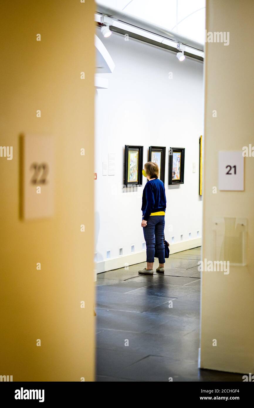 Sab 22 Agosto 2020. Edimburgo, Regno Unito. I primi visitatori tornano alla Galleria Nazionale Scozzese d'Arte moderna come parte della riapertura graduale delle Gallerie nazionali scozzesi dopo la chiusura di cinque mesi durante la pandemia COVID-19. La Scottish National Gallery of Modern Art riapre al pubblico il lunedì 24 agosto 2020 con time-slot prenotabili gratuiti disponibili sul loro sito web. Foto Stock