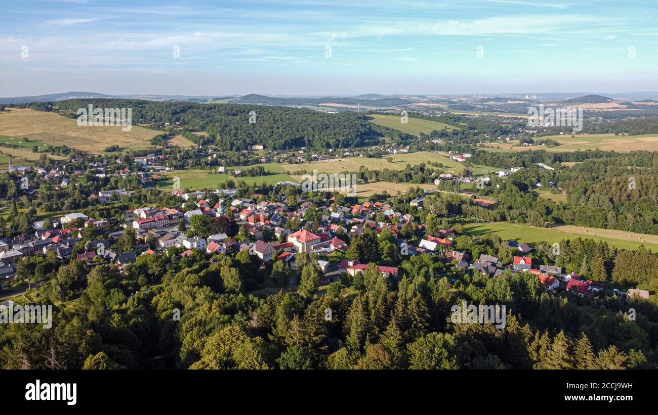 vista aerea del villaggio tedesco seifhennersdorf Foto Stock