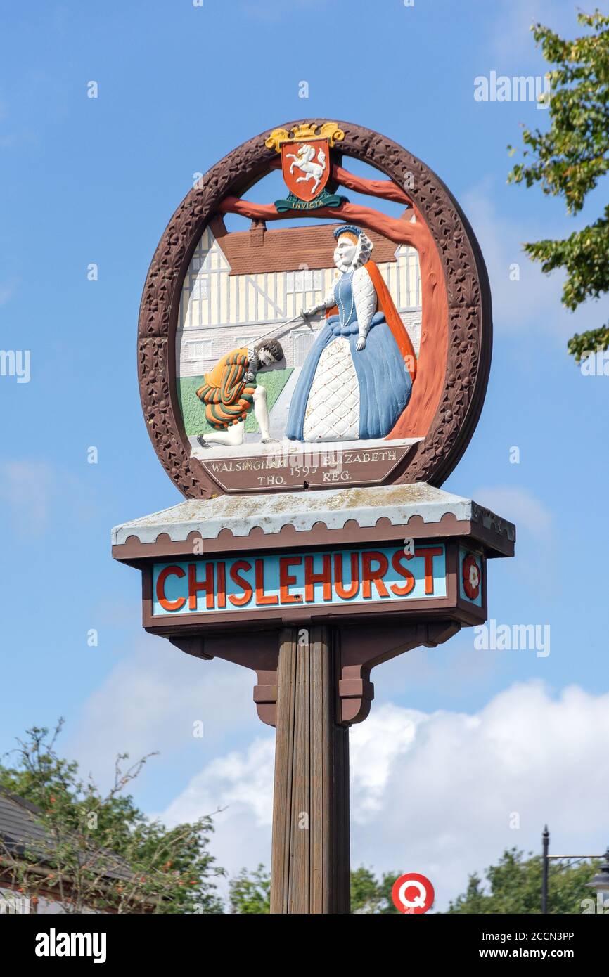 Village Sign, Royal Parade, Chislehurst, London Borough of Bromley, Greater London, England, United Kingdom Foto Stock