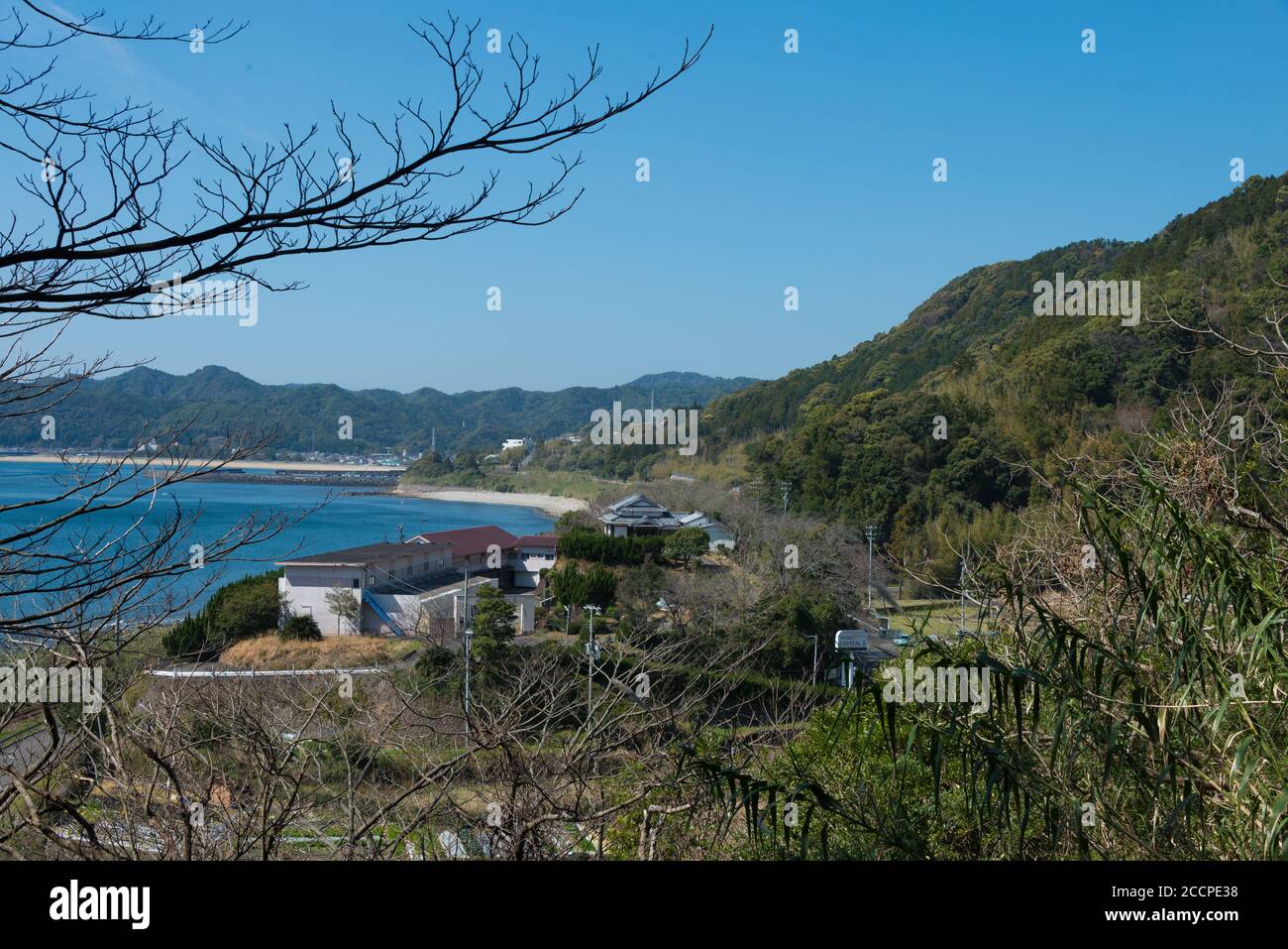 Wakayama, Giappone - Passo Okuji-Toge su Kumano Kodo (percorso Nakahechi) a Nachikatsuura, Wakayama, Giappone. Foto Stock