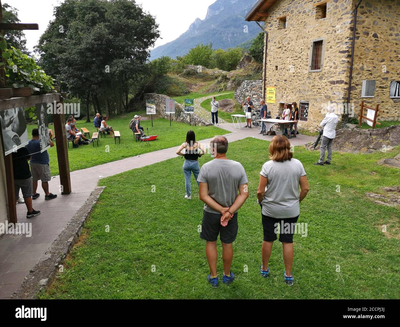 Italia, Capo di Ponte, Parco Nazionale sculture in roccia, Festival fotografico 'segni' Foto Stock