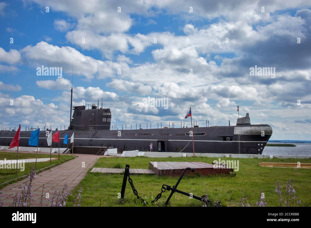 Vytegra, Vologda Oblast, Russia, - 03 agosto 2020, Museo della gloria navale. Sottomarino B-440 al molo Foto Stock
