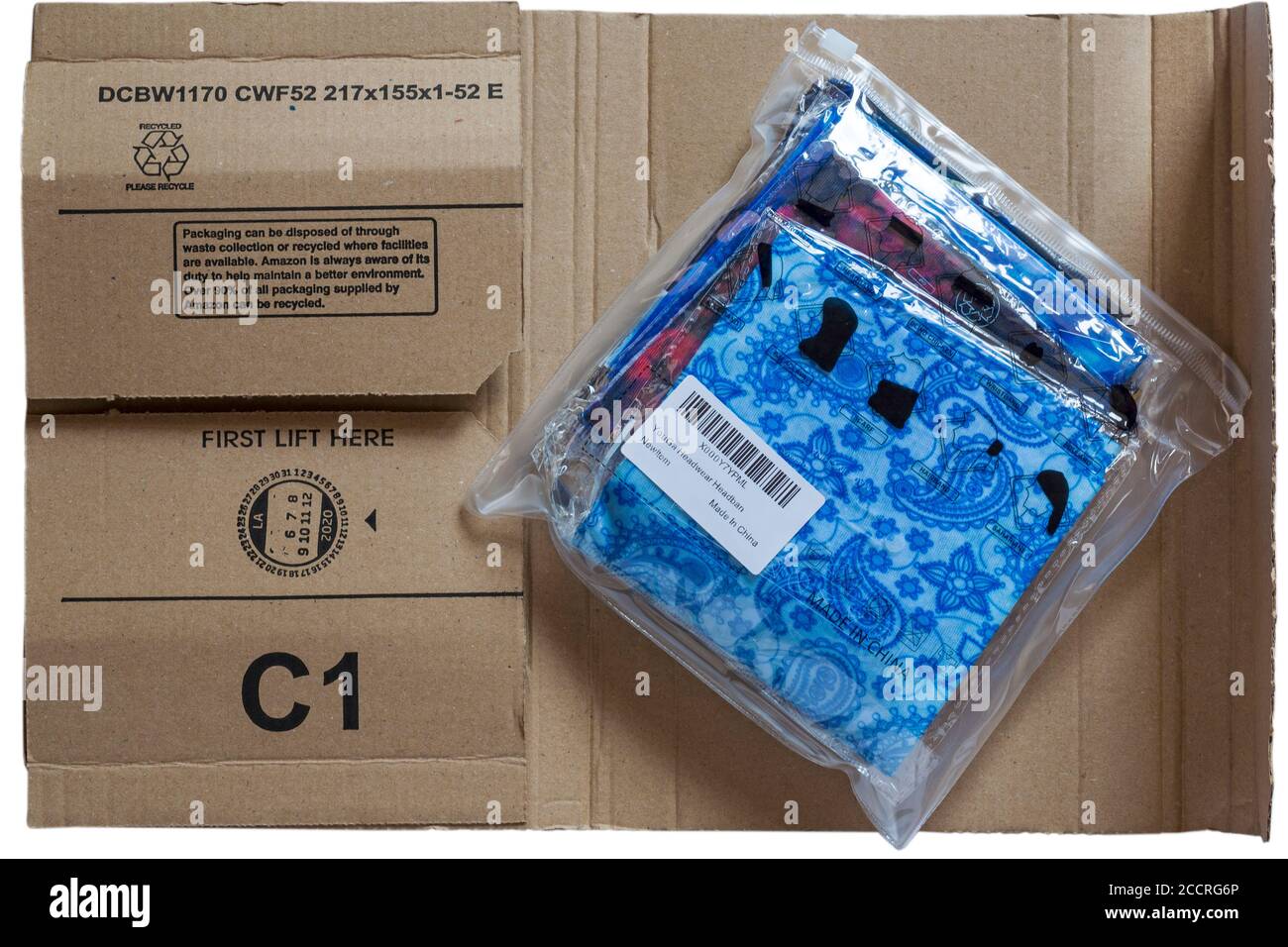 Imballaggio Amazon C1 - oltre il 90% di tutti gli imballaggi forniti da Amazon può essere riciclato Foto Stock