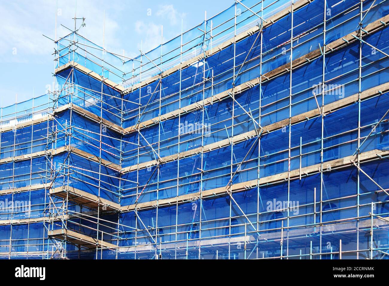 Impalcatura telaio di costruzione su un magazzino di cantiere di costruzione di industria edile immagine fotografica Foto Stock