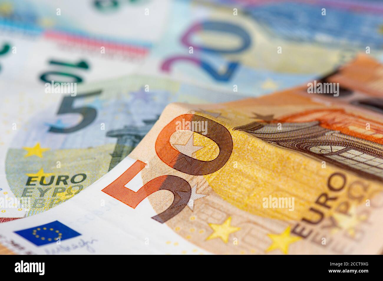 Banconote da 5, 10, 20 e 50 euro. Vista ravvicinata Foto Stock