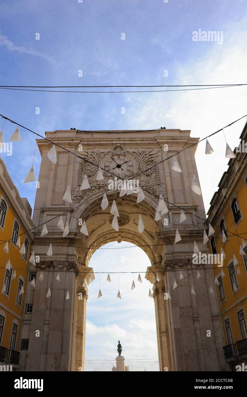 Augusta Street Trionphal Arch nella Piazza del Commercio di Lisbona Foto Stock