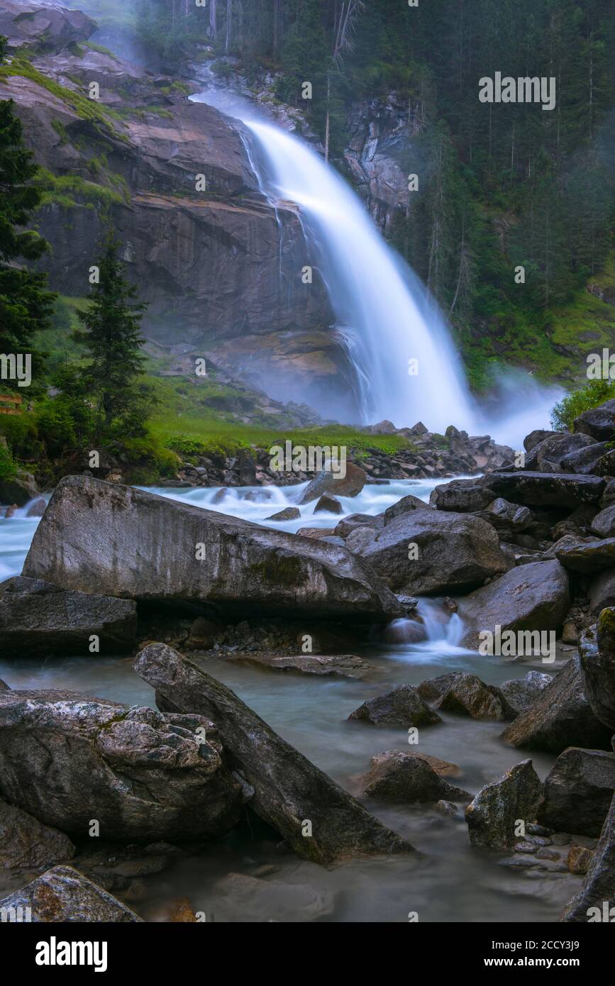 Cascate di Krimml, Parco Nazionale degli alti Tauri, lunga esposizione, cascata più grande in Austria, Kimml, Salisburgo, Austria Foto Stock