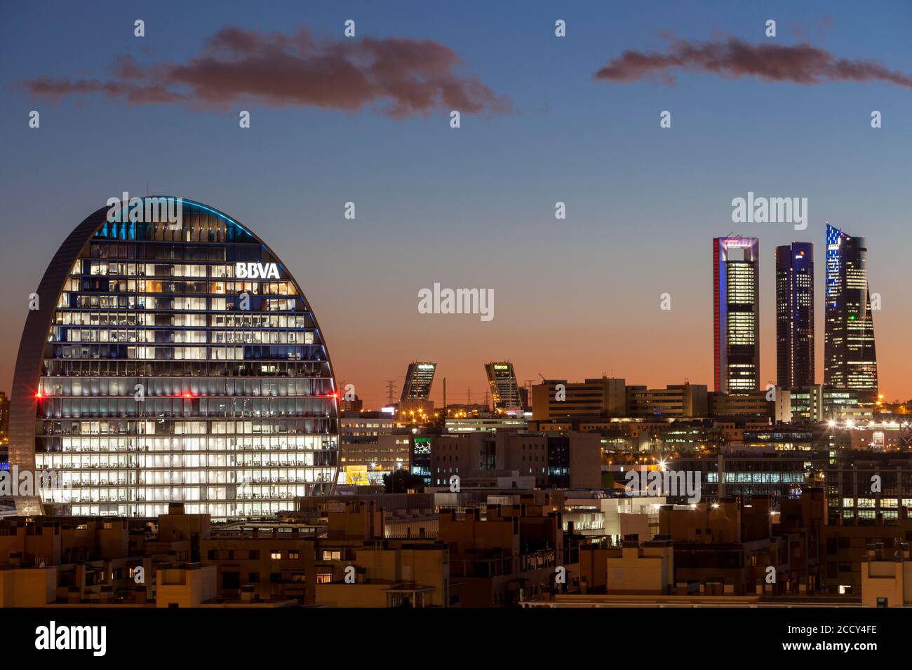 Skyline del quartiere di Las Tablas al tramonto, Madrid, Spagna Foto Stock