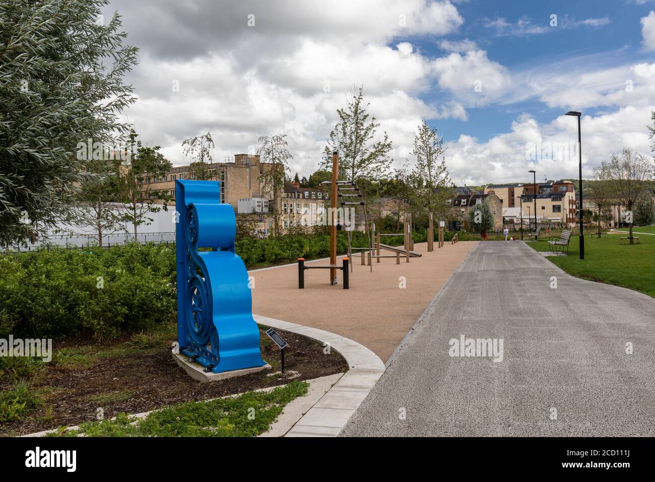 Una delle molte opere d'arte di artisti locali che fanno parte della strategia d'arte a Bath Riverside Development, Bath, Somerset, England, UK Foto Stock