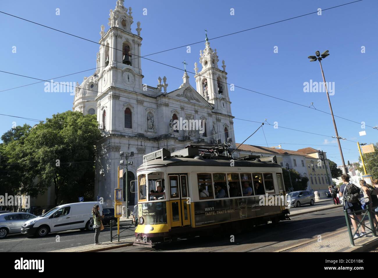 Straßenbahn a Lissabon Foto Stock