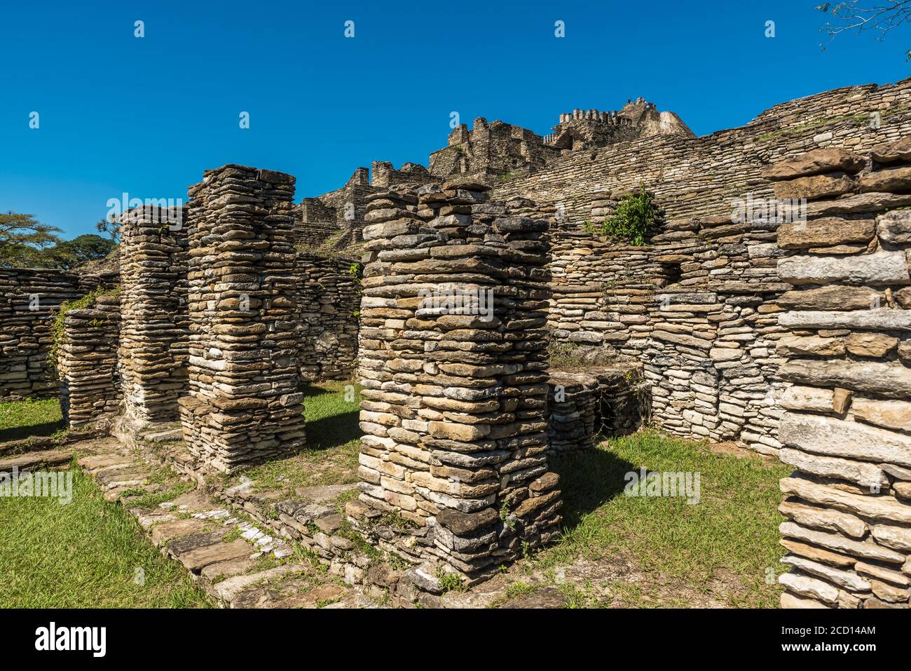 Tonina, sito archeologico precolombiano e città in rovina della civiltà Maya; Chiapas, Messico Foto Stock