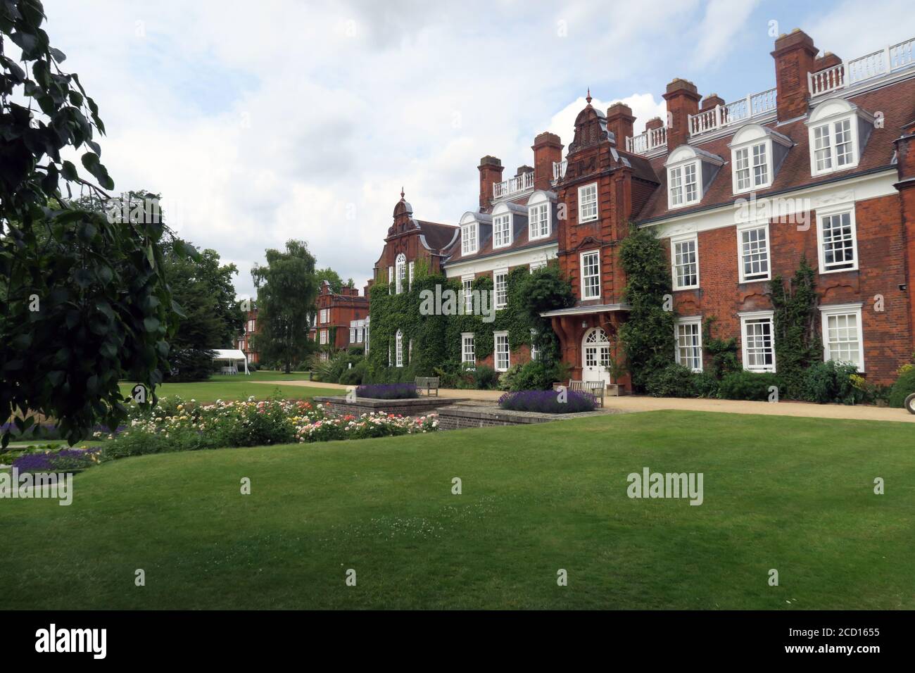 Newnham College Cambridge University vista dai giardini Foto Stock