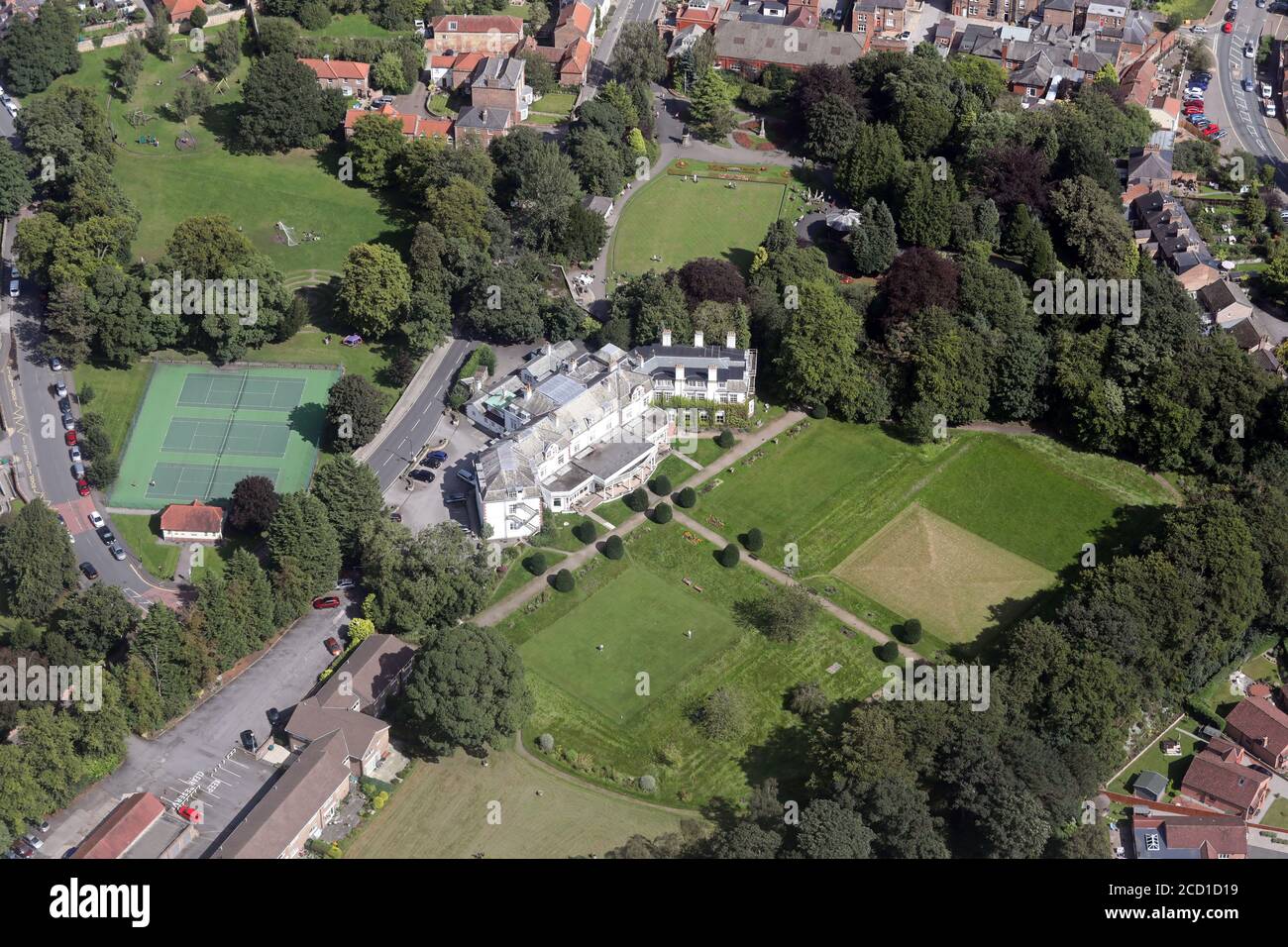 Vista aerea del Ripon Spa Hotel e dei Ripon Spa Gardens, North Yorkshire Foto Stock
