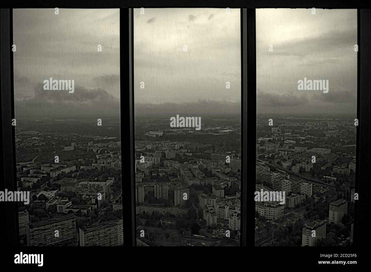 Una vista in bianco e nero della città di Breslavia Foto Stock