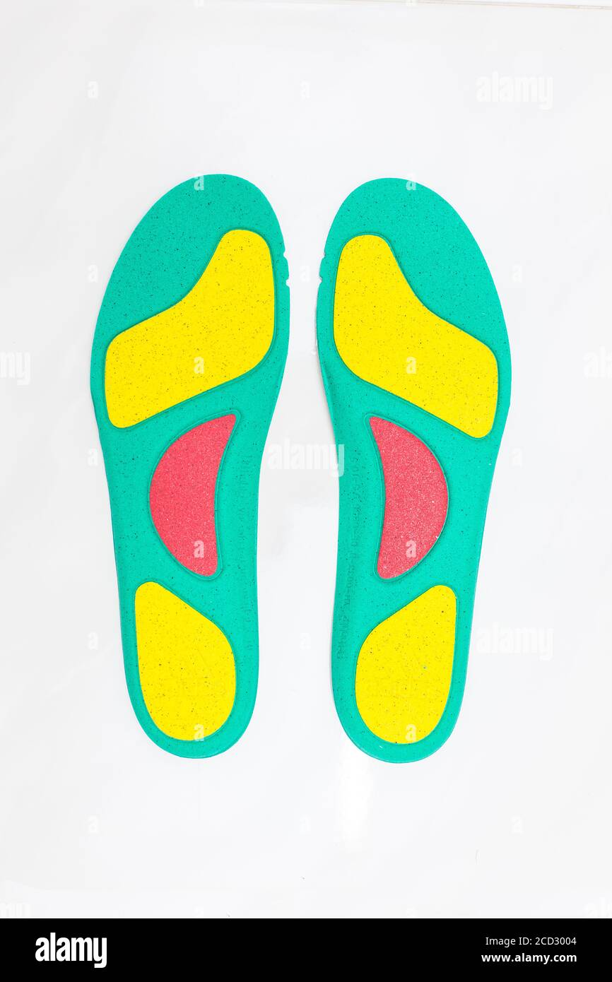 Vista verticale. Foot Wear Orthotic Insole design, Yeezy Boost 500. sfondo bianco. Foto Stock