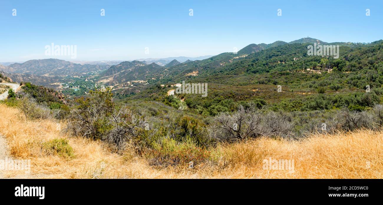 Paesaggio con vista sulla natura selvaggia, Cornell, Mulholland Highway, Santa Monica Mountains National Recreation Area, Los Angeles County, California, Stati Uniti Foto Stock