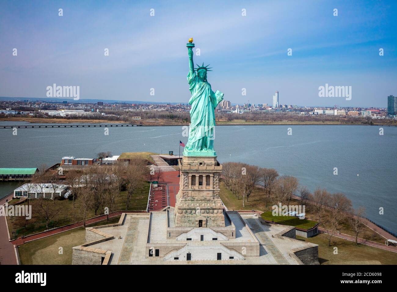 Vista aerea della Statua della Libertà, Liberty Island, New York City, nello Stato di New York, Stati Uniti d'America Foto Stock