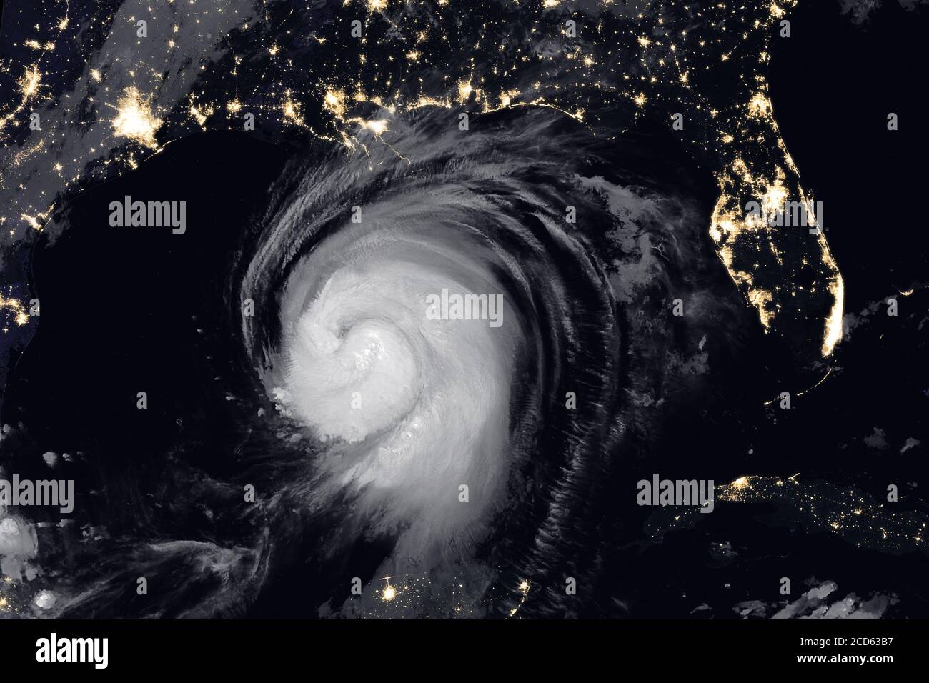 Immagine dell'uragano Laura nel Golfo del Messico dallo spazio che si avvicina al Texas e alla Louisiana il 26 agosto 2020. (STATI UNITI) Foto Stock