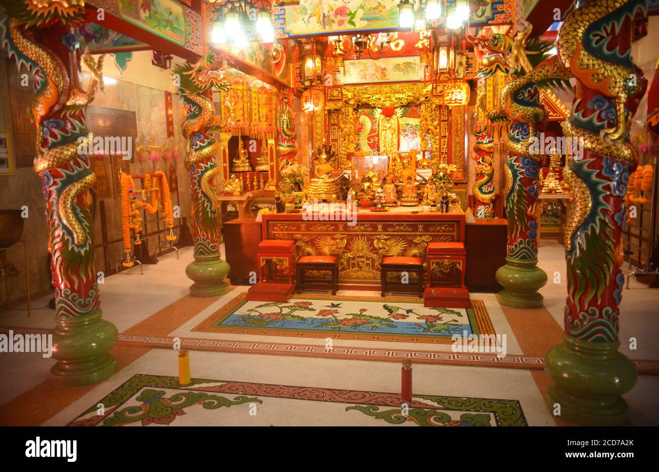 Il tempio buddista cinese nella città di Mahachai, Thailandia Foto Stock