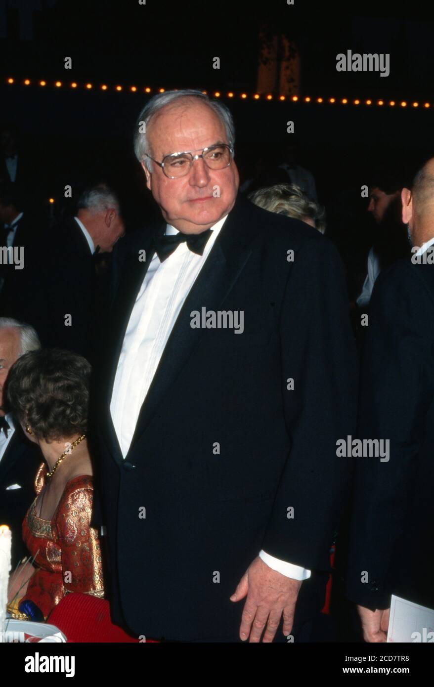 Bundeskanzler Helmut Kohl auf dem Ball des Sports 1993 in den Rhein-Main-Halln a Wiesbaden, Deutschland 1993. Foto Stock